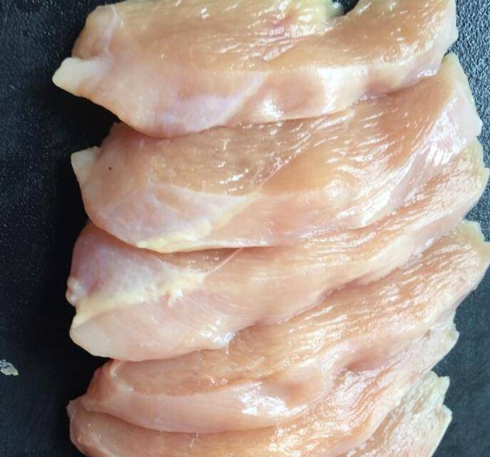 Chicken breast slices