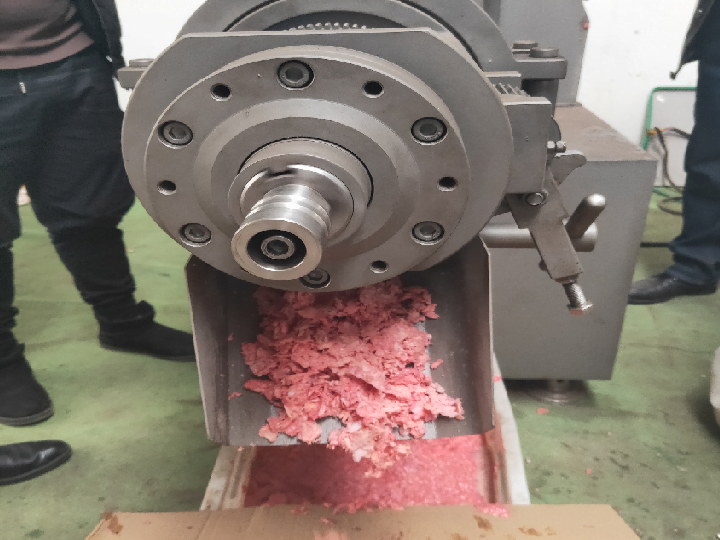 Chicken bone and meat separator test